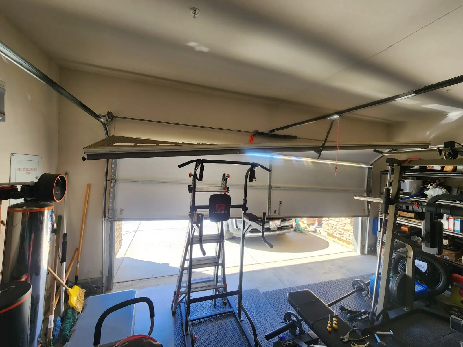 5 Signs Your Garage Door Needs Professional Repair